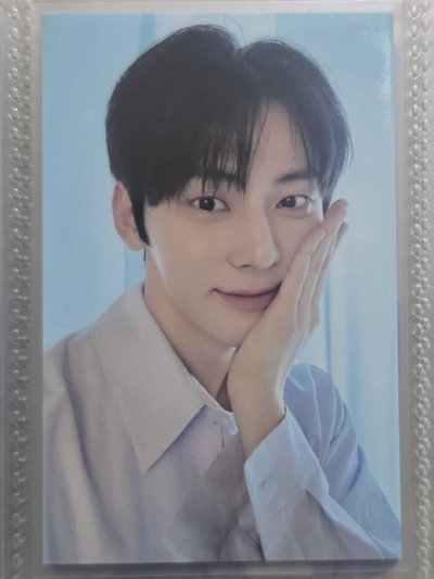 黃旼炫場周 手燈包+卡