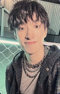 正五 yzy 滿額卡 