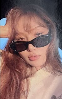 2024 HWASA SEASON'S GREETINGS " MY BRIGHT DAY " 年曆卡 