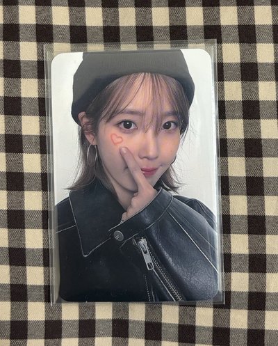 IU WF簽售卡