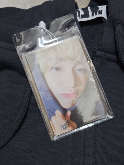 RIIZE 照片展 可單獨買外套 或 單買彬外套卡