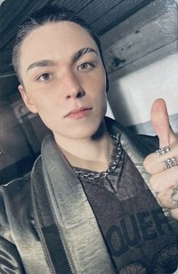 正五 yzy 滿額卡 