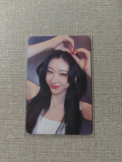 ITZY 彩領特典 ver