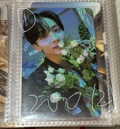 退坑售各種17小卡