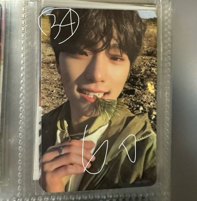 退坑售各種17小卡