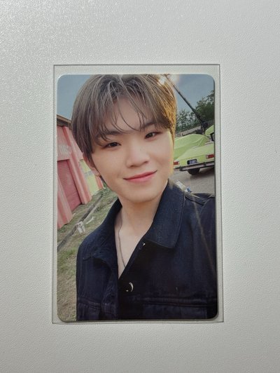 勳 迷8 yzyB簽售卡 中文卡背+語音