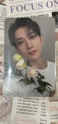 賣花的小男孩🌸