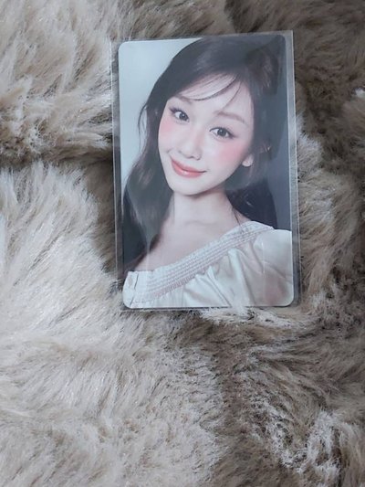 Babymonster x Banila co 全新小卡,一組。