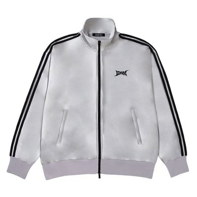 三巡日本場週 日巡外套4/13親自帶回 已買到