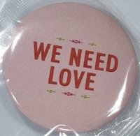 WE NEED LOVE 快閃 隨身鏡 