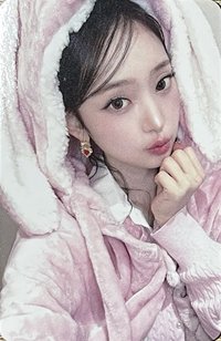 Delulu Pack hl 2.0 簽售卡 兔子毛毯