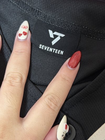 right here 日巡球衣 Hoshi權順榮🐯