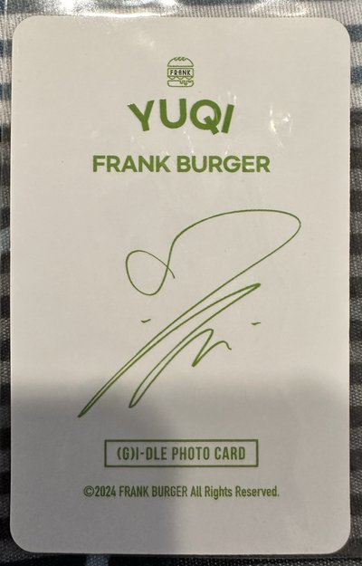 雨琦漢堡代言卡