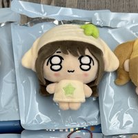 安娃（但貼紙是伶 