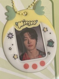 旼 鑰匙圈證件照