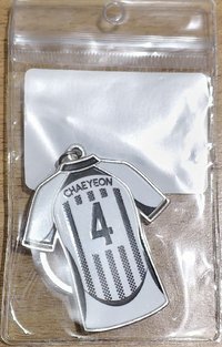 Over the Pitch S4 Chaeyeon 金采嬿 鑰匙圈吊飾 