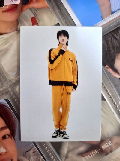 the 8隨機卡 $8起標