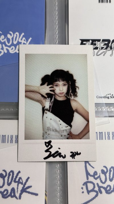 NMIXX am鼹鼠拍立得圭 大損直出不需多帶