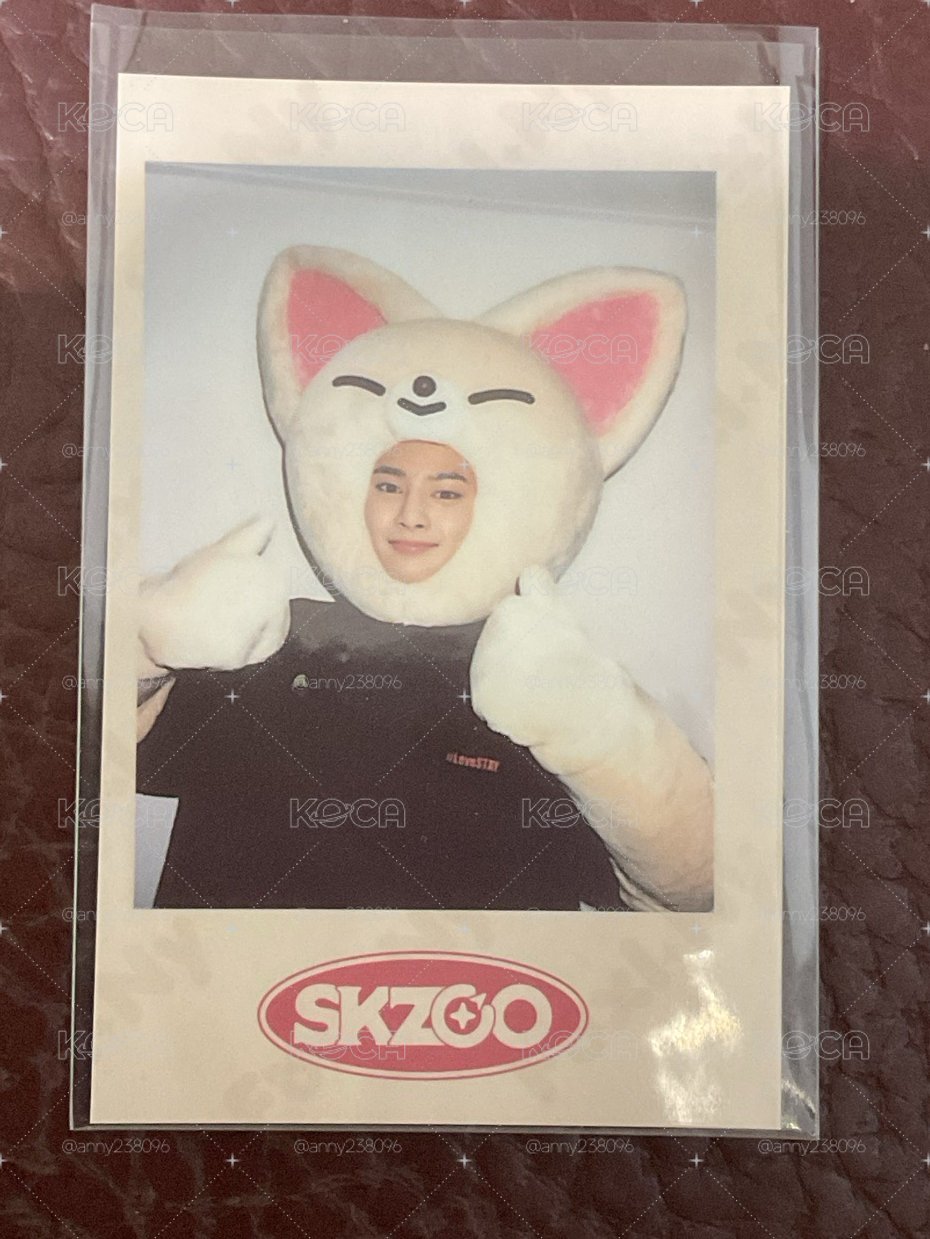 SKZOO寅拍立得