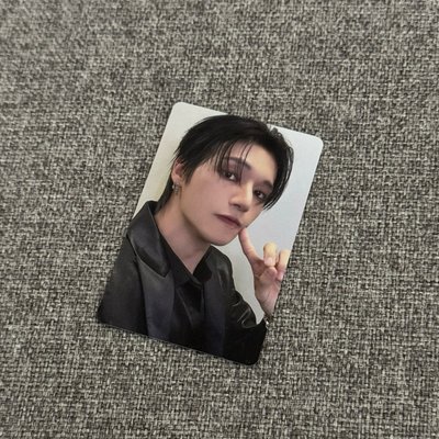 麥梯子卡包卡 - 榮自拍