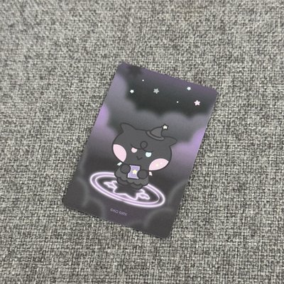 麥梯子卡包卡 - 榮自拍