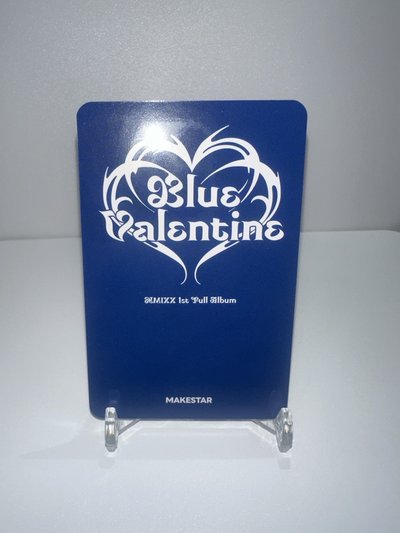 🐳 NMIXX 曲棍球服嫄