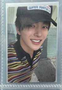 條紋白🦷專卡安🐶