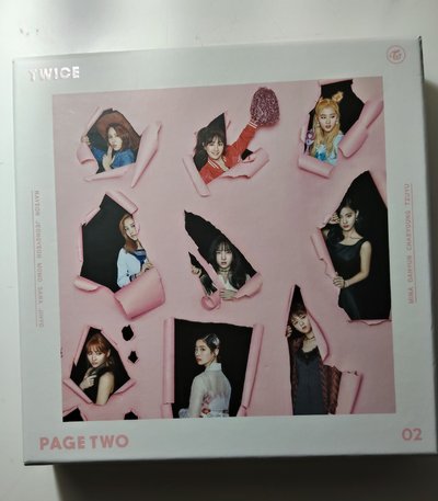 TWICE 迷二粉版專輯 （請看商品資訊）