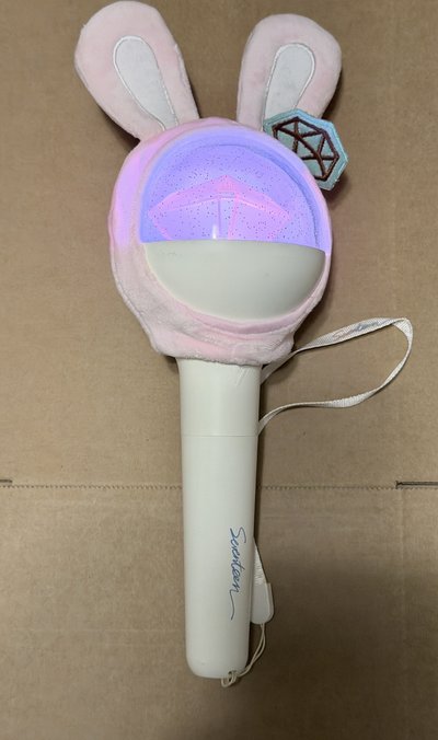 （現貨 一日內寄出）seventeen 一代克拉棒 手燈 蹦蹦頭套 兔蹦