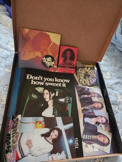 HAERIN How Sweet 披薩盒