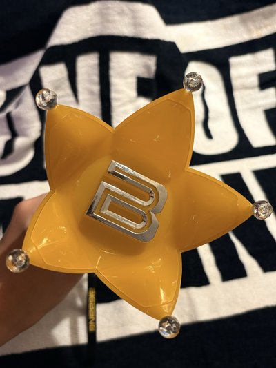 Bigbang 三代手燈（正常）