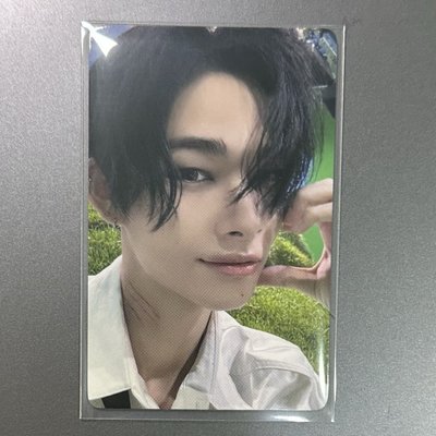 ENHYPEN 西村力 正規二 yzy預售2.0 中文卡背：ENGENE專屬鴨絨背心