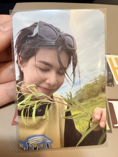 Lngshot 貼紙書 路易小卡