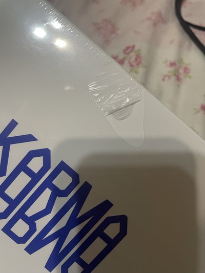 Dmm Leeknow 含karma未拆專（白）