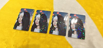 NewJeans 二週年紀念特典 日本限定閃卡 - Hanni小麵包