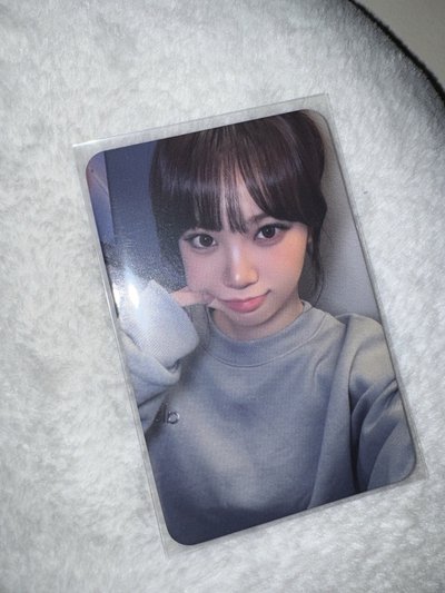 LE SSERAFIM🍝韓區7-11LD 采 