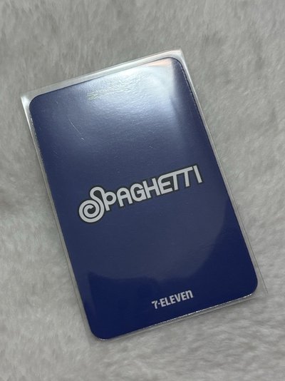 LE SSERAFIM🍝韓區7-11LD 采 