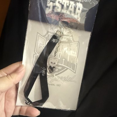 1st 日本巨蛋巡迴 Jiniret 手燈繩 (首爾特別場周) 