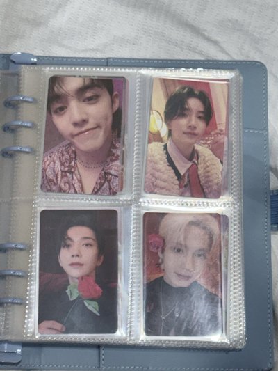 SEVENTEEN 2023 SEASON‘S GREETINGS 年曆
