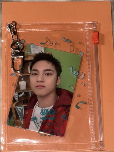 奎— 吊飾、立牌