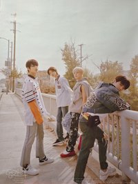 MINI7 海報 表演隊 五大預購