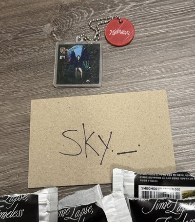 taeyeon周邊 已拆 未撕膜