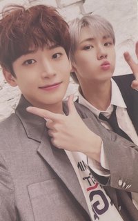 LIBERTY : IN OUR COSMOS 專輯卡 具安雙人卡