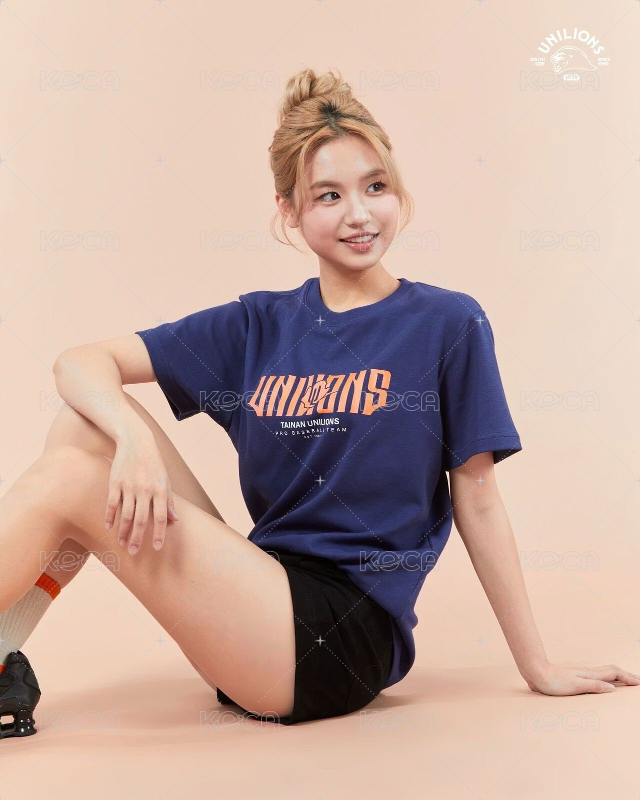 UNILIONS 2026 SS Logo TEE_深藍