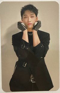 LOVE ME LIKE 專輯卡 