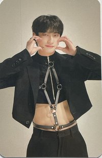 LOVE ME LIKE 專輯卡 