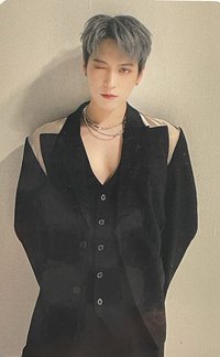 LOVE ME LIKE 專輯卡 