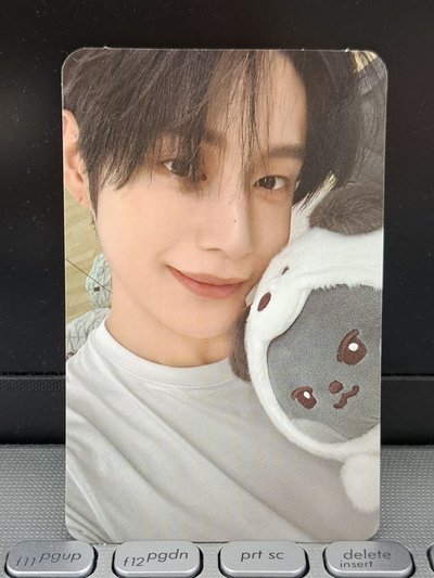 zeroni FW 滿額卡雄