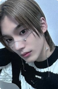 Un: SEEN sw 線下2.0 簽售卡 