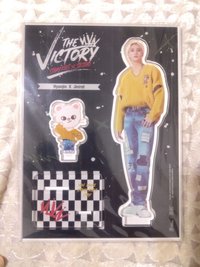 快閃店立牌 （綁100）